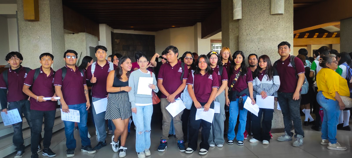 Actividad de integración previa a la Expo Feria de Universidades 2025